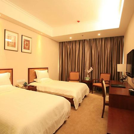 Greentree Inn Beijing Tongzhou Guoyuan Xinhualian Express Hotel Екстер'єр фото