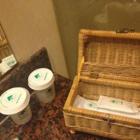 Greentree Inn Beijing Tongzhou Guoyuan Xinhualian Express Hotel Екстер'єр фото